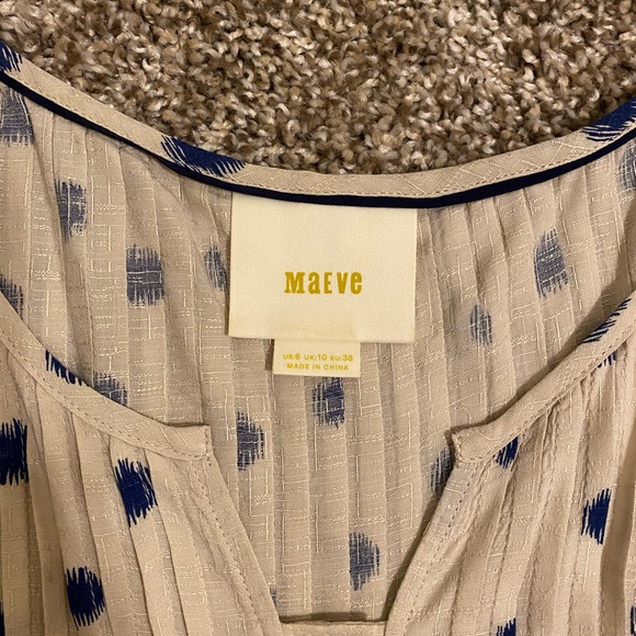 Anthropologie Tank Top - Picture 2 of 4